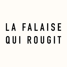 La Falaise Qui Rougit